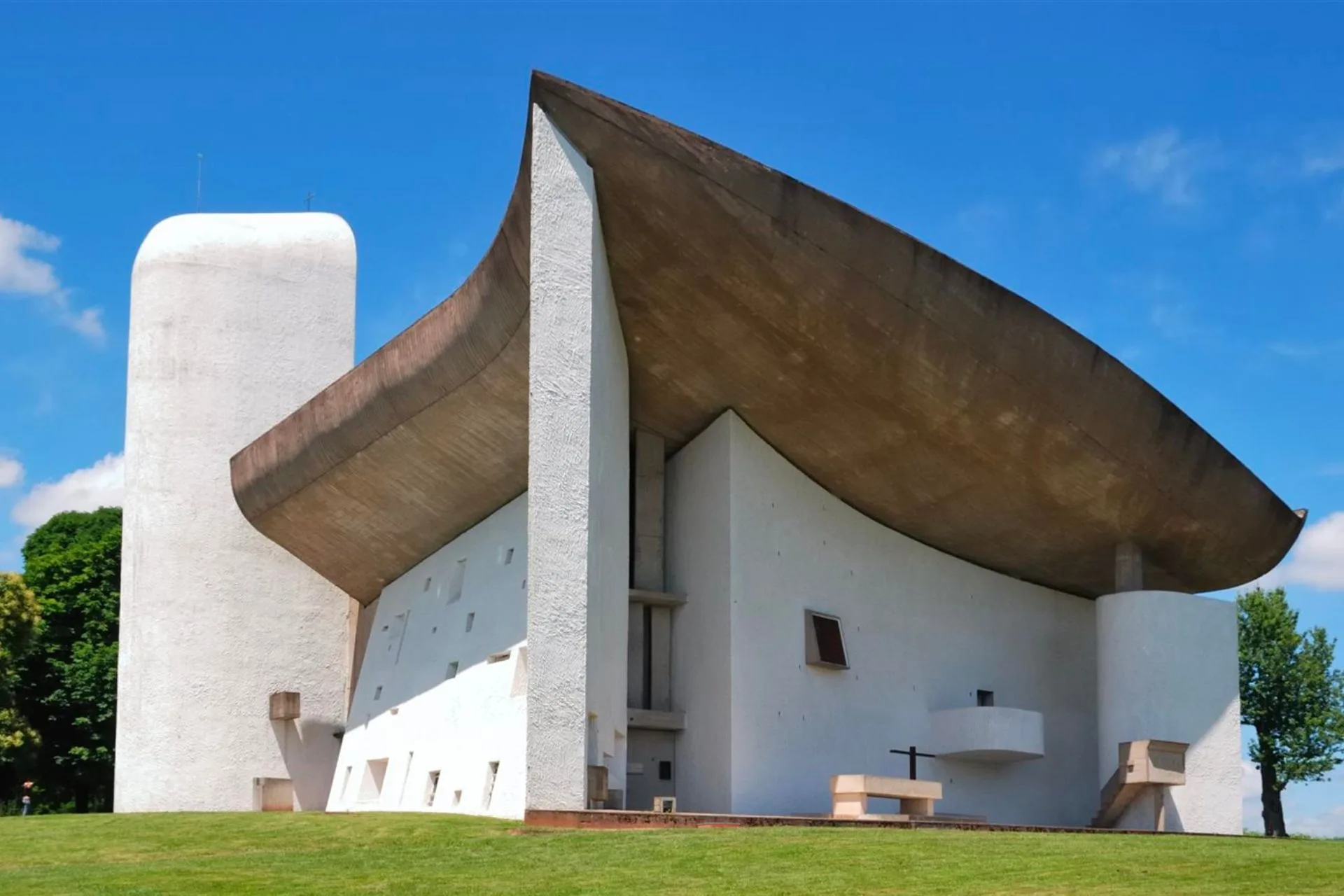 Notre Dame du haut_Le_Corbusier